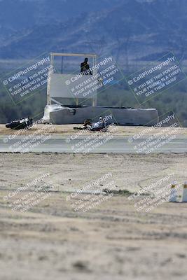 media/Nov-16-2025-Race Pace (Sun) [[8c5fa54630]]/Verified Riders/2-Turn 7 (945am)/